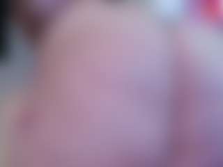 IriisFeitan's Live Sex Cam Show