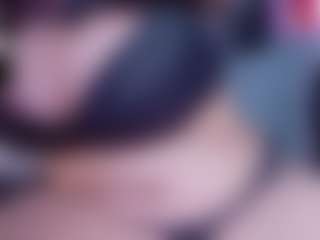 IriisFeitan's Live Sex Cam Show