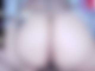 IriisFeitan's Live Sex Cam Show