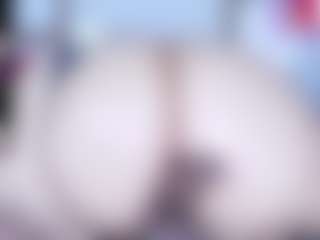 Live cam show with IriisFeitan - Big Tits Curvy on Mixed Magazine Live