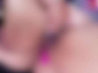 IriisFeitan's Live Sex Cam Show