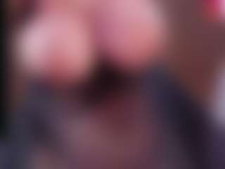 IriisFeitan's Live Sex Cam Show
