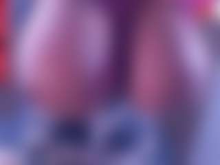 IriisFeitan's Live Sex Cam Show