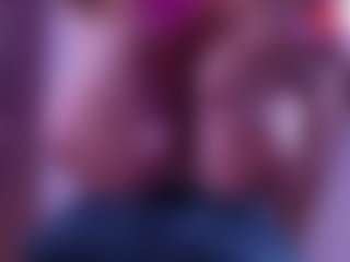 IriisFeitan's Live Sex Cam Show