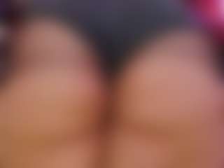 Live cam show with IriisFeitan - Red Hair on CamSextacy
