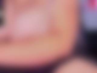 Live cam show with IriisFeitan - Red Hair Lush on Camsoda