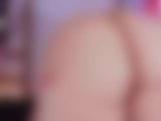 IriisFeitan's Live Sex Cam Show