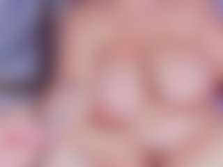 IriisFeitan's Live Sex Cam Show