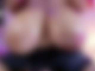 IriisFeitan's Live Sex Cam Show