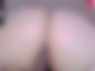 IriisFeitan's Live Sex Cam Show