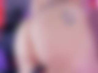 IriisFeitan's Live Sex Cam Show