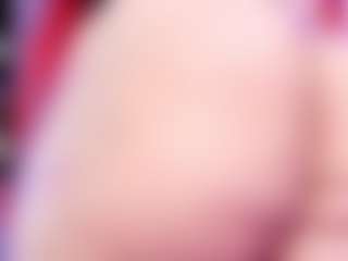 Live cam show with IriisFeitan - Brown Eyes on madthumbs