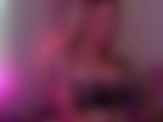 MilaGreyX's Live Sex Cam Show