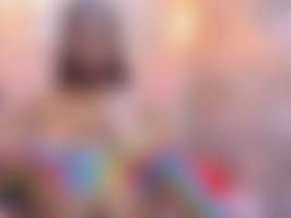 neffertiryebonny MILF webcam performer live streaming