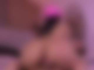 Live cam show with samantha-lw - Sexy on Camsoda