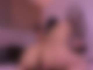 Live cam show with samantha-lw - Tiny Tits on PervPlay.com