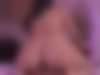 Live cam show with samantha-lw - Skinny on Dolls Live