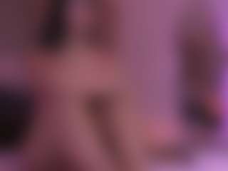 Live cam show with samantha-lw - Normal on Camsoda