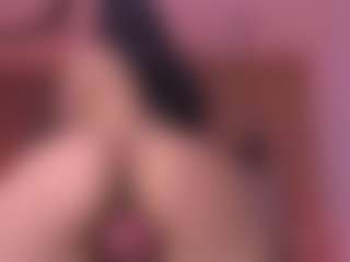 Live cam show with samantha-lw - Erotic Dance on liverealitysex.com