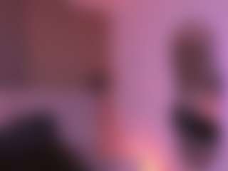 Live cam show with samantha-lw - Fingers on camwithhim.com