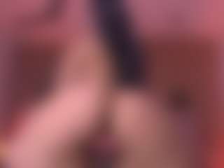 Live cam show with samantha-lw - Skinny on Camiplay Live