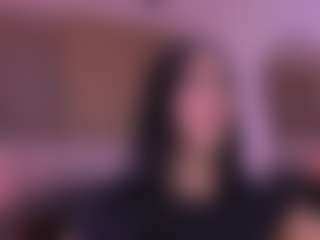 Live cam show with samantha-lw - Skinny on CamwithHer