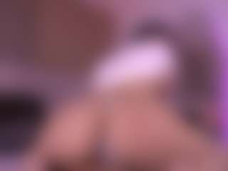 Live cam show with samantha-lw - Spank on AdultVida.com