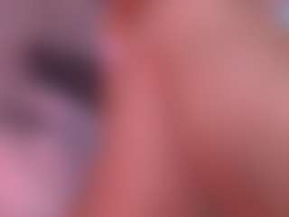 Live cam show with samantha-lw - Delicious on Gym Cam Girls