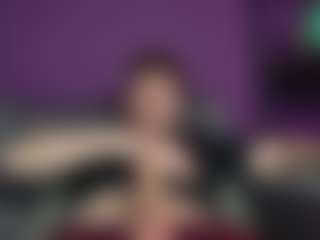 Live cam show with aaronlegend - Car on Camsoda