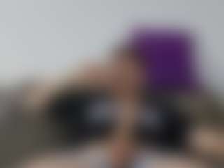Live cam show with aaronlegend - Orgasm on Camversity