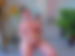 Cupcake-Izzy's Live Sex Cam Show