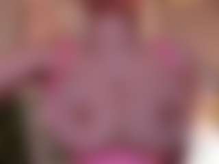 Cupcake-Izzy's Live Sex Cam Show