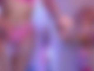 Live cam show with Cupcake-Izzy - Dildo on Fling VIP Chat