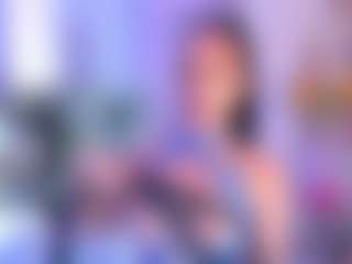 Live cam show with Cupcake-Izzy - Brown Eyes on Free Soda