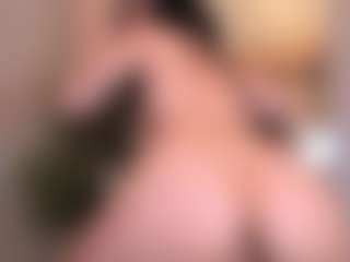 Cupcake-Izzy's Live Sex Cam Show