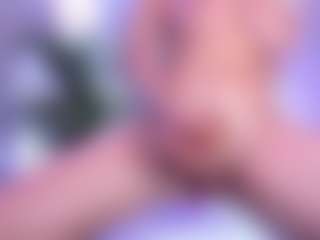 Cupcake-Izzy's Live Sex Cam Show