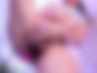 Cupcake-Izzy's Live Sex Cam Show