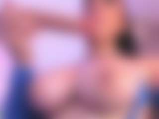 Cupcake-Izzy's Live Sex Cam Show