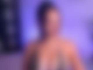Live cam show with Cupcake-Izzy - Smoking on Chatstar
