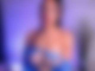 Cupcake-Izzy's Live Sex Cam Show