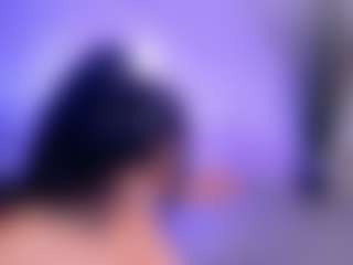 Cupcake-Izzy's Live Sex Cam Show