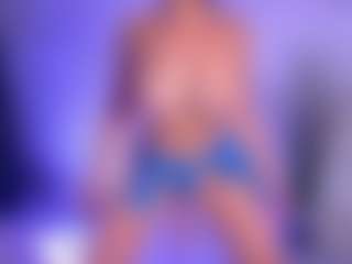 Cupcake-Izzy's Live Sex Cam Show