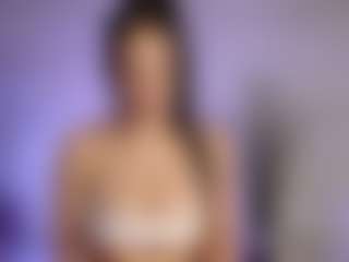 Live cam show with Cupcake-Izzy - Cowgirl on Camming Site
