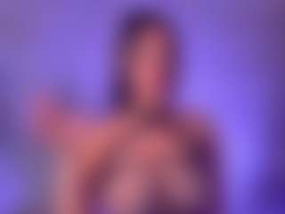 Cupcake-Izzy's Live Sex Cam Show