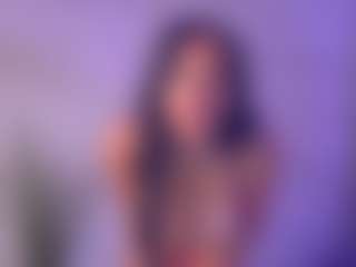 Cupcake-Izzy's Live Sex Cam Show
