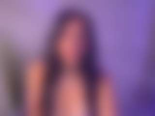 Cupcake-Izzy's Live Sex Cam Show
