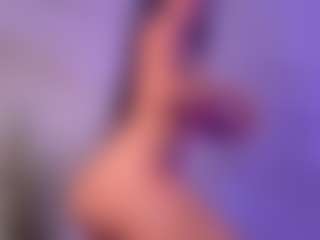 Cupcake-Izzy's Live Sex Cam Show