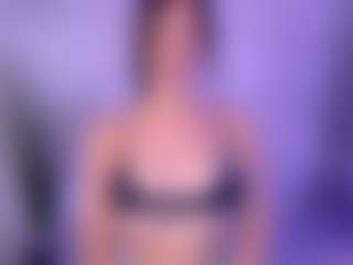Cupcake-Izzy's Live Sex Cam Show