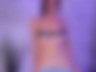 Live cam show with Cupcake-Izzy - Foot Fetish Toys on Nude Chat * 1 On 1 Webcam Sex * Live Cam Show