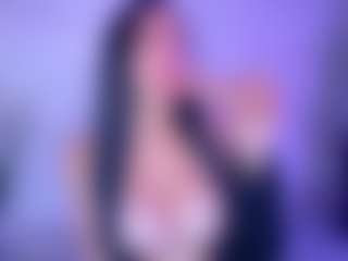 Cupcake-Izzy's Live Sex Cam Show